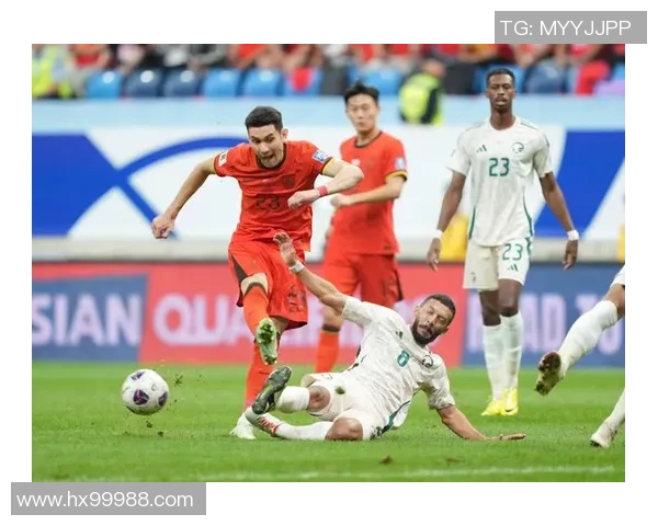 西安足球队在世界杯预选赛中的战术意识与表现分析